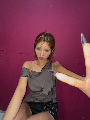 Full leaked Tiny pretty j page private onlyfans photo