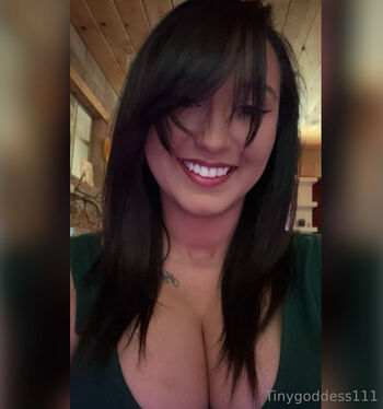 Full leaked Tinygoddess private onlyfans photo