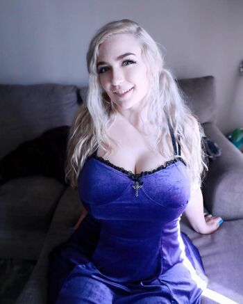 Full leaked Tinysadrose page private onlyfans photo