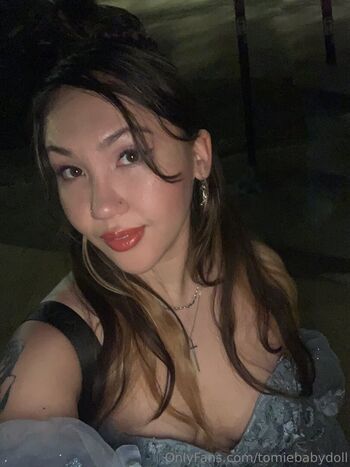 Full leaked Tomiebabydoll private onlyfans photo