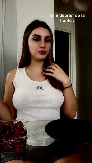 Full leaked Toomuchlucile page private onlyfans photo