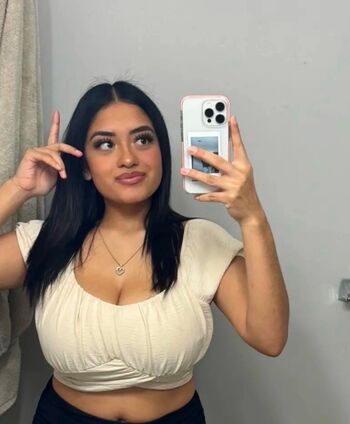 Full leaked Torresdayanara private onlyfans photo