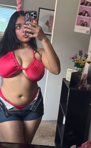 Full leaked Torresdayanara private onlyfans photo