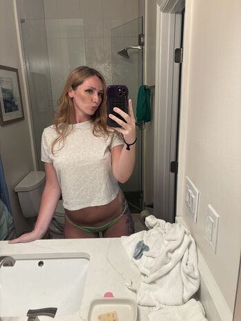 Full leaked Trippytreees private onlyfans photo