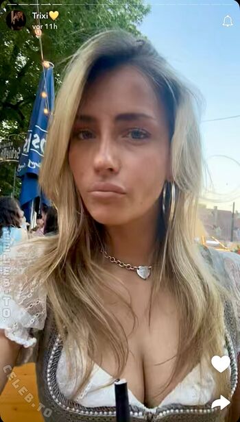 Full leaked Trixsieaus private onlyfans photo
