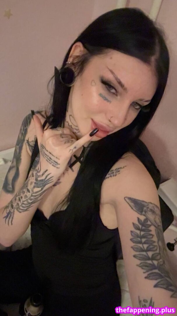katienoir / ttayallyles Fotografie OnlyFans Dezbrăcată #1