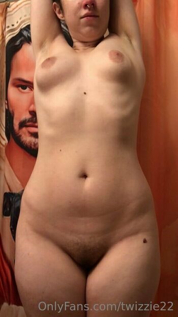 Full leaked Twizzie private onlyfans photo