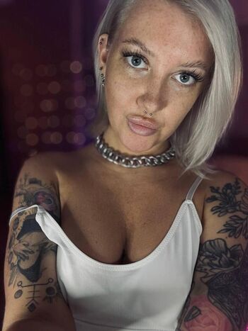 Full leaked Tykioty miley private onlyfans photo