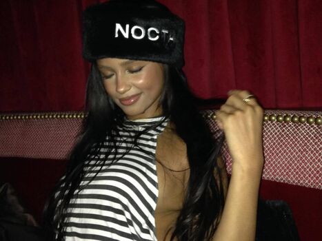 Full leaked Junoblu/ private onlyfans photo