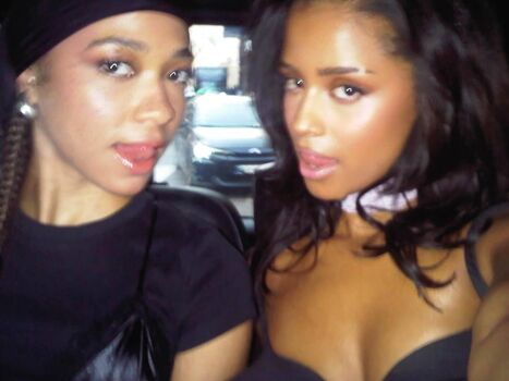 Full leaked Essiac / private onlyfans photo