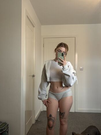 Full leaked Tyleranderin private onlyfans photo