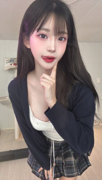 Full leaked U jjung private onlyfans photo