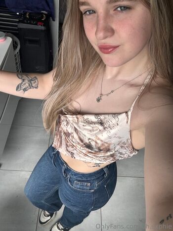 Full leaked Uh sxphie private onlyfans photo