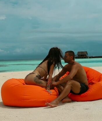 Full leaked Uki q page private onlyfans photo