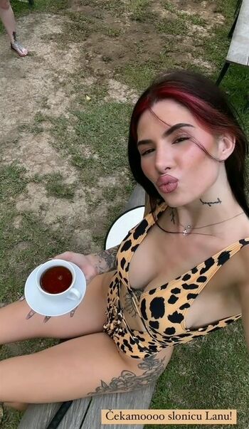 Full leaked Uki q private onlyfans photo