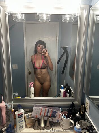 Full leaked Uknowprincess private onlyfans photo