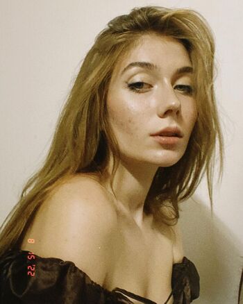 Full leaked Ukrainian girls private onlyfans photo