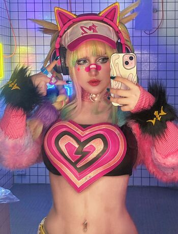 Full leaked Ulichan private onlyfans photo