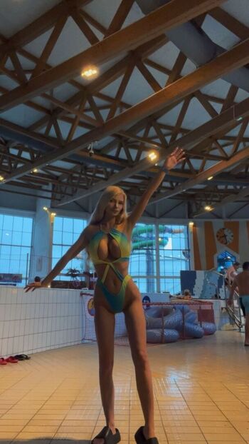 Full leaked Uma cholak private onlyfans photo