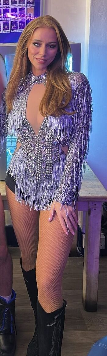 Full leaked Una healy private onlyfans photo