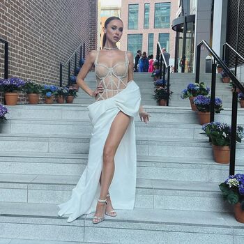 Full leaked Una healy page private onlyfans photo