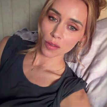 Full leaked Una healy private onlyfans photo