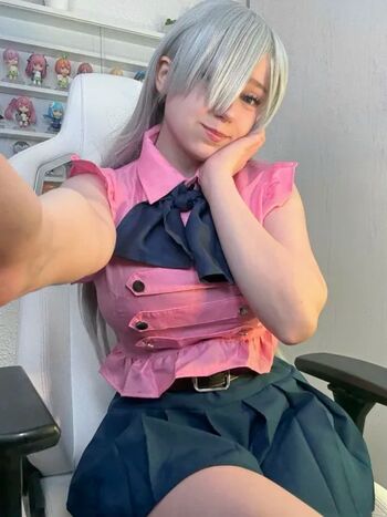 Full leaked Upminaa  page private onlyfans photo