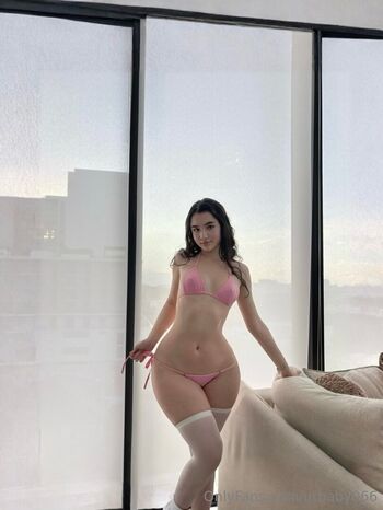 Full leaked Urbaby private onlyfans photo