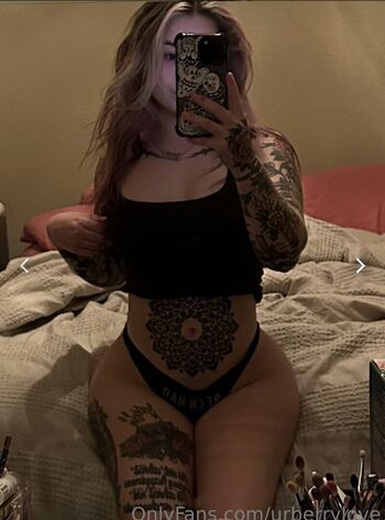 Full leaked Urberrylove page private onlyfans photo