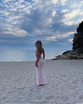 Full leaked Uresa zogu private onlyfans photo