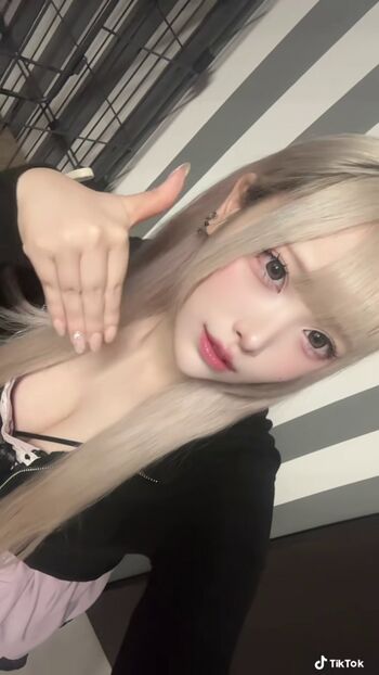 Full leaked Uxvqc private onlyfans photo