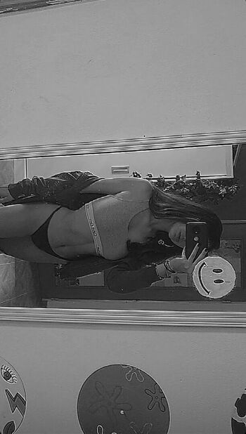 Full leaked Valenmurolo private onlyfans photo