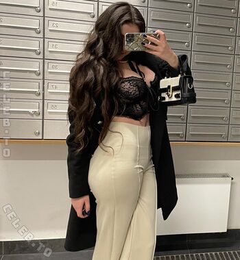 Full leaked Valeriayaka private onlyfans photo