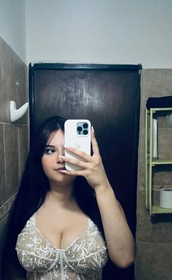 Full leaked Valuu private onlyfans photo