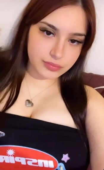 Full leaked Valuu private onlyfans photo