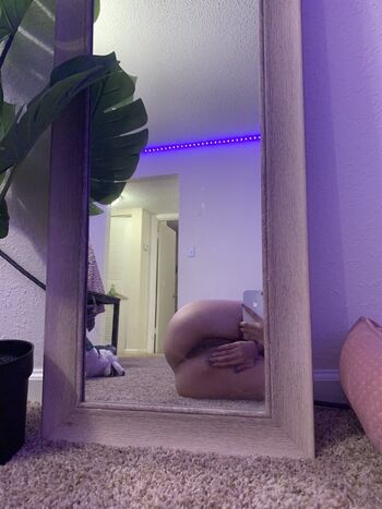 Full leaked Valynnnnn private onlyfans photo