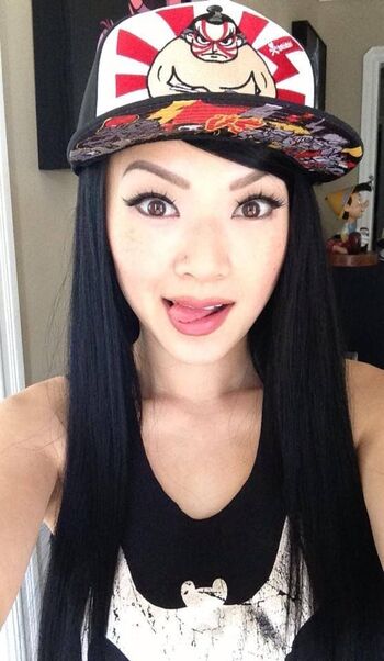 Full leaked Vampybitme linda le page private onlyfans photo