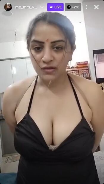 Full leaked Vandana pathak page private onlyfans photo