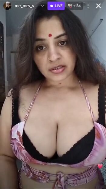 Full leaked Vandana pathak page private onlyfans photo