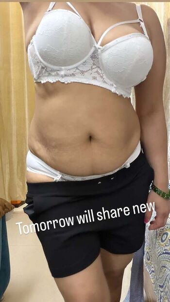 Full leaked Vandana pathak private onlyfans photo