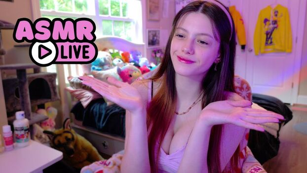 Full leaked Vannafufu asmr page private onlyfans photo
