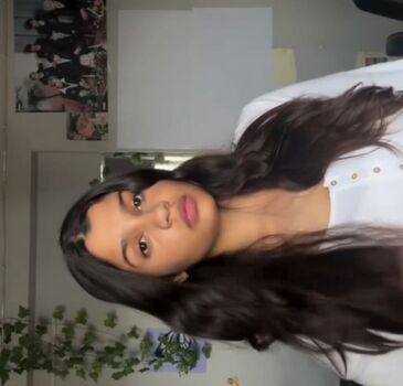 Full leaked Vanya singh private onlyfans photo
