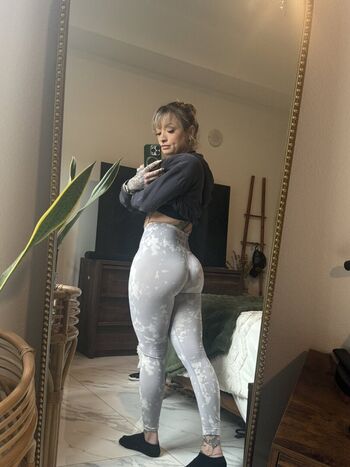 Full leaked Vanyviciousofficial private onlyfans photo