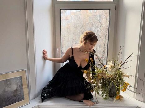 Full leaked Vassaussa private onlyfans photo