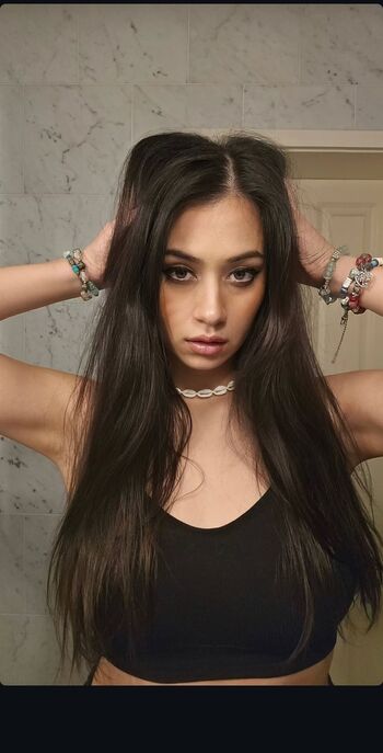 Full leaked Vdarquise page private onlyfans photo