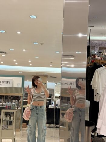 Full leaked Vekikusuo private onlyfans photo