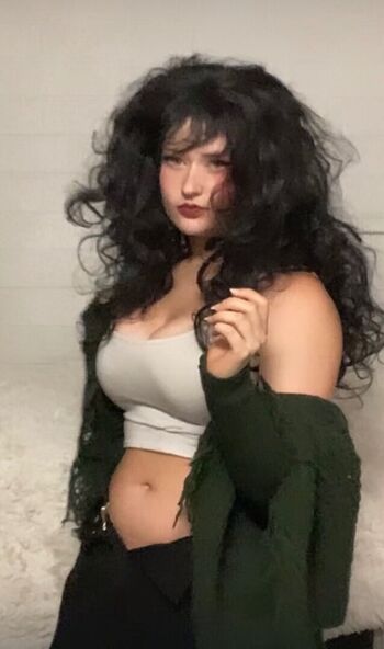 Full leaked Venom wifey page private onlyfans photo