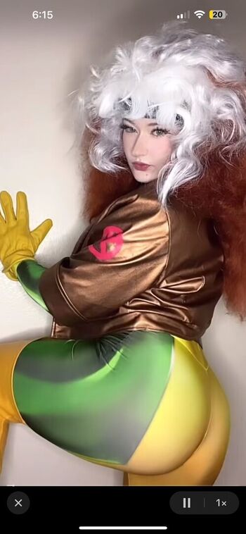 Full leaked Venom wifey page private onlyfans photo