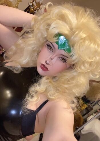 Full leaked Venom wifey page private onlyfans photo