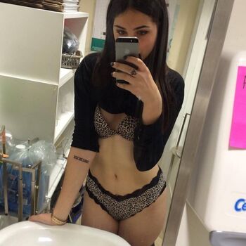 Full leaked Veronica skaia private onlyfans photo